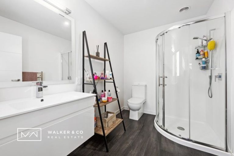 Photo of property in 90 Riverstone Drive, Riverstone Terraces, Upper Hutt, 5018