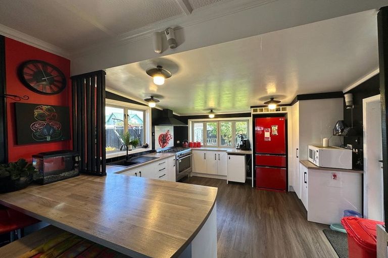 Photo of property in 67 Browne Street, Waitara, 4320