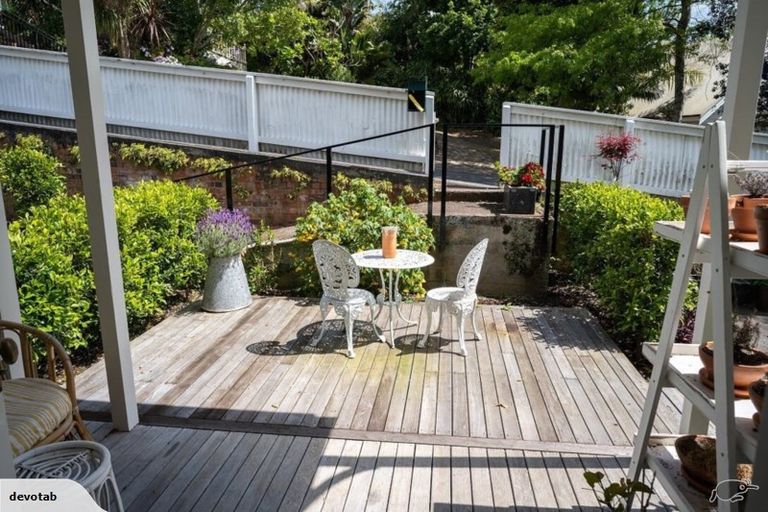 Photo of property in 9 Tudor Street, Devonport, Auckland, 0624