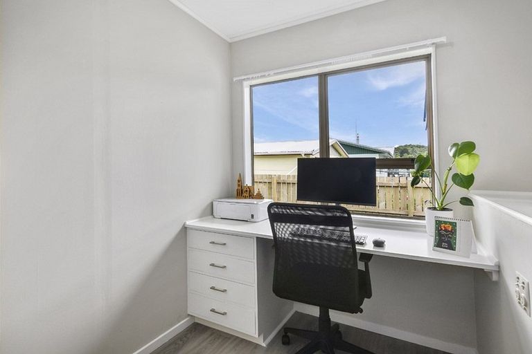 Photo of property in 3 Sunbelt Crescent, Takaka, 7110