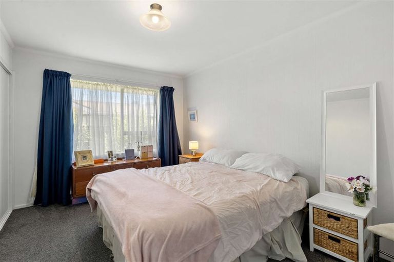 Photo of property in 1/320 Memorial Avenue, Burnside, Christchurch, 8053