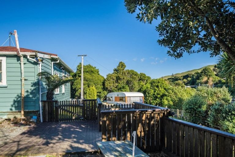 Photo of property in 5 Muri Road, Pukerua Bay, 5026