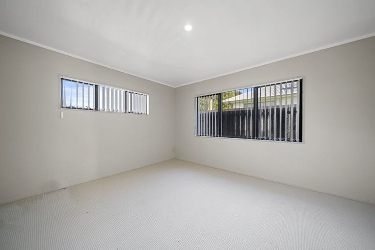 Photo of property in 1/25 Oratu Place, Manurewa, Auckland, 2102