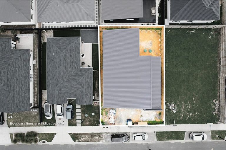 Photo of property in 27 Cara Avenue, Kumeu, 0810