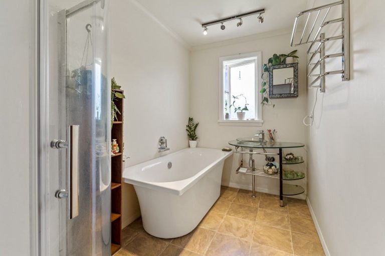 Photo of property in 34 Aotaki Street, Otaki, 5512