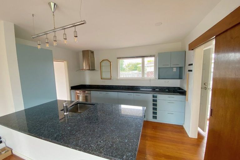 Photo of property in 6a Portnall Place, Parklands, Christchurch, 8083