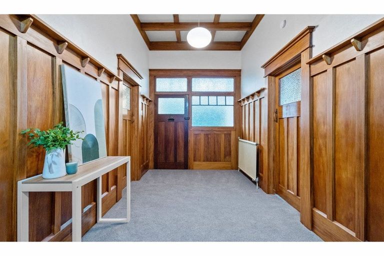 Photo of property in 27 Albany Street, Gore, 9710