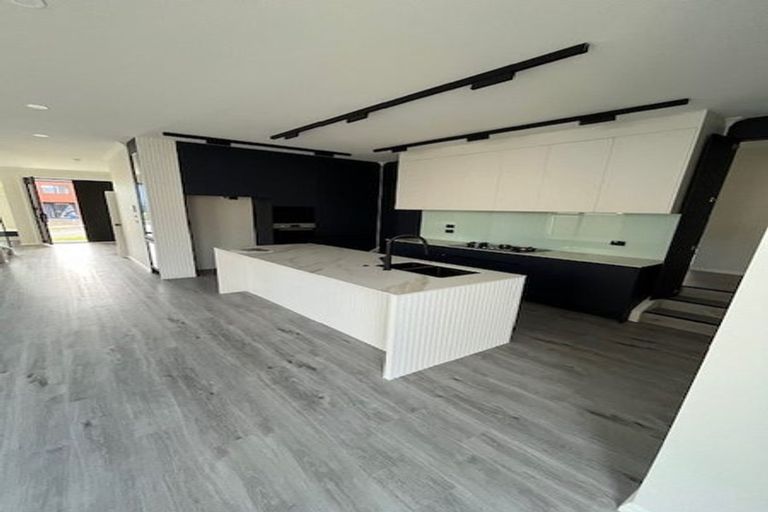 Photo of property in 30 Black Shed Road, Flat Bush, Auckland, 2019