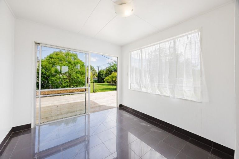 Photo of property in 36 Francis Drake Street, Waipukurau, 4200