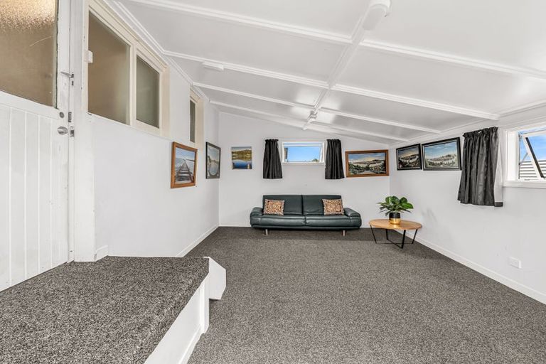 Photo of property in 31 Matai Street, Castlecliff, Whanganui, 4501