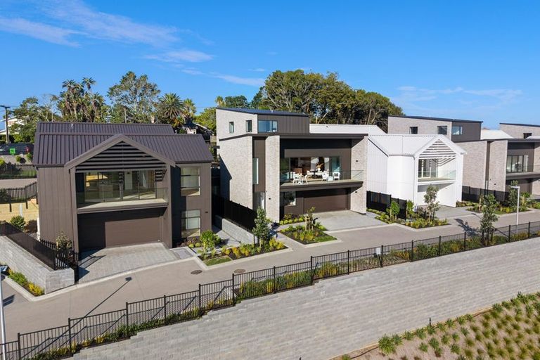 Photo of property in 63 Ladies Mile, Manly, Whangaparaoa, 0930