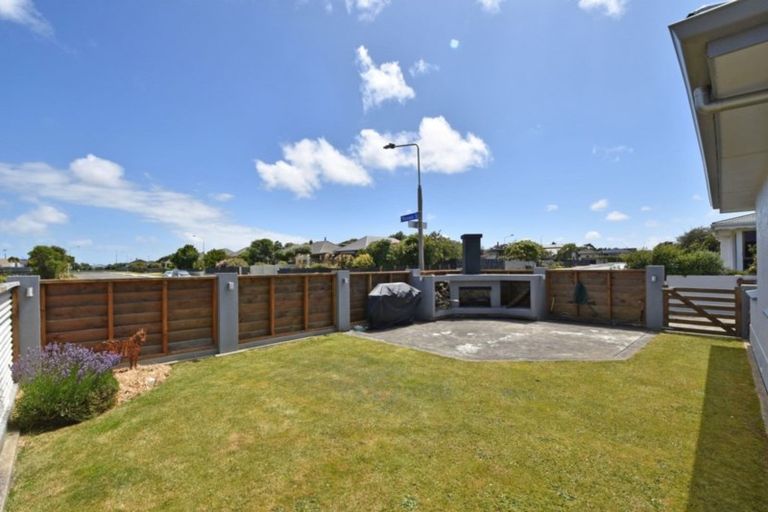 Photo of property in 224 Conyers Street, Strathern, Invercargill, 9812