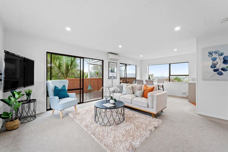 Photo of property in 2/75a Coronation Road, Hillcrest, Auckland, 0627