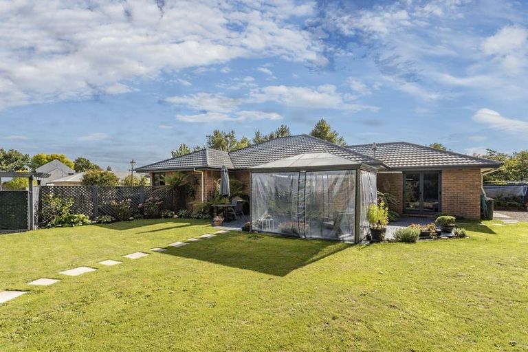 Photo of property in 40 Panckhurst Drive, Woodend, 7610