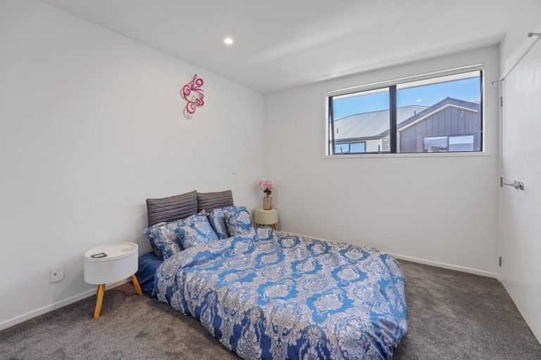 Photo of property in 3/5 Milne Crescent, Taita, Lower Hutt, 5011