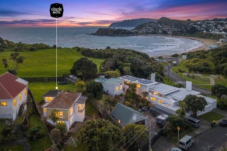 Photo of property in 56 Tireti Road, Titahi Bay, Porirua, 5022