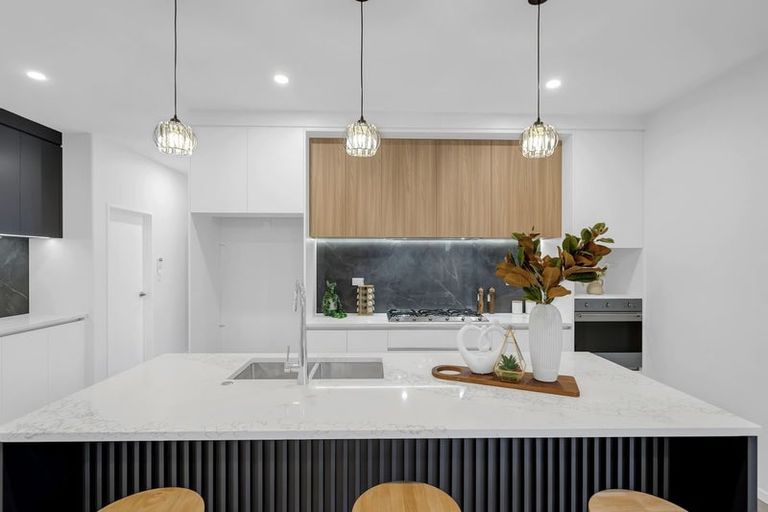 Photo of property in 204 Helenslee Road, Pokeno, 2472