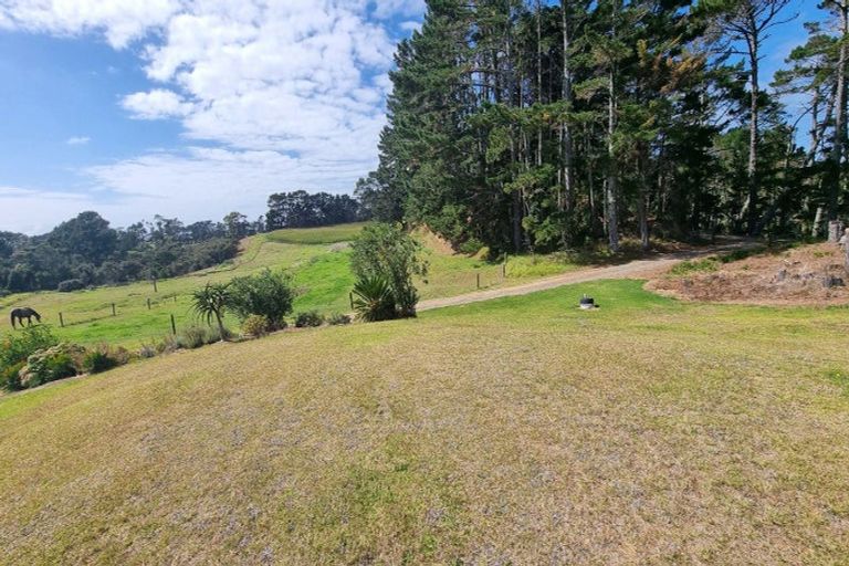 Photo of property in 5705 Pouto Road, Pouto, Te Kopuru, 0391