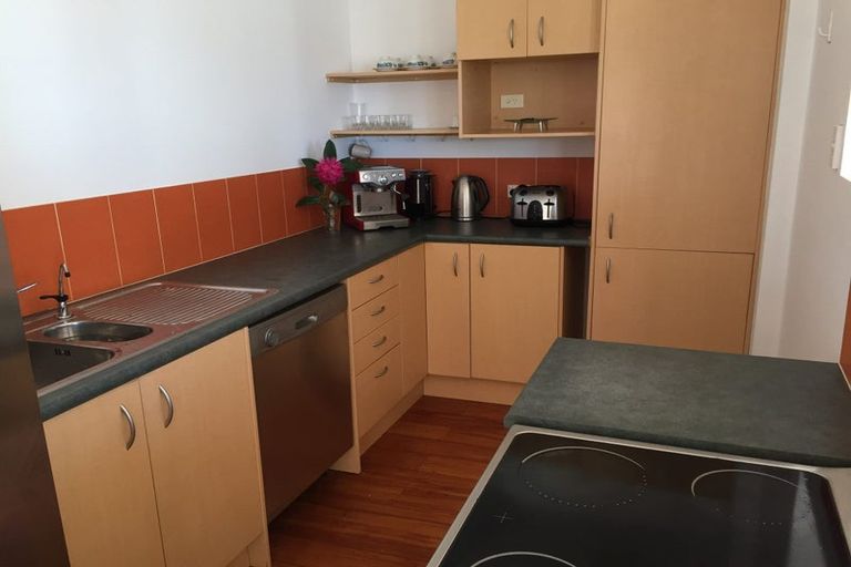 Photo of property in 86 Buller Street, New Plymouth, 4312
