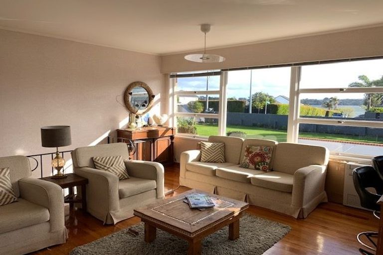Photo of property in 35 Kitchener Road, Takapuna, Auckland, 0622