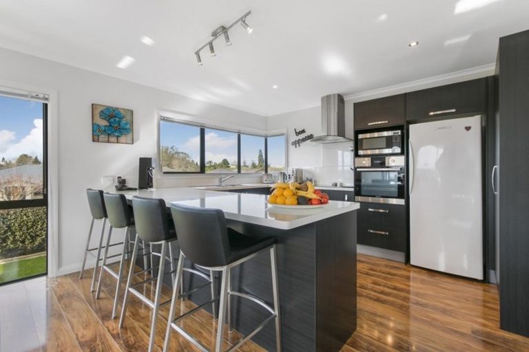 Photo of property in 28 Uretara Drive, Katikati, 3129