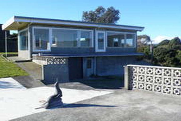 Photo of property in 11 Jeep Road, Raumati South, Paraparaumu, 5032