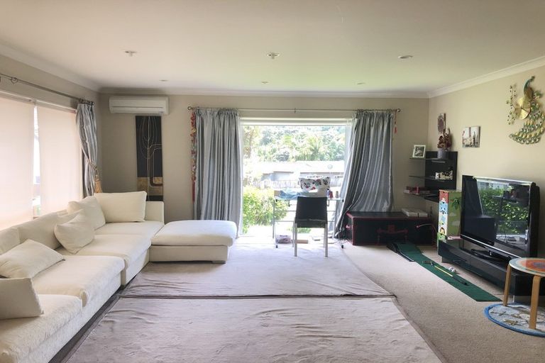 Photo of property in 46 Kate Sheppard Avenue, Torbay, Auckland, 0630