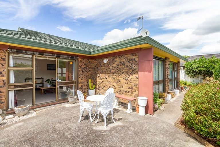 Photo of property in 15 Aintree Crescent, Awapuni, Palmerston North, 4412