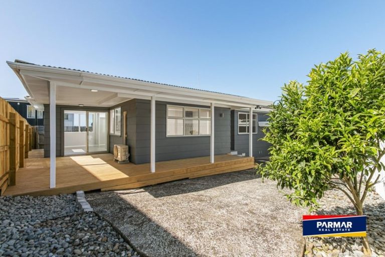 Photo of property in 4/153 Wallace Road, Mangere Bridge, Auckland, 2022