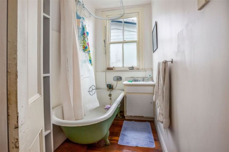 Photo of property in 6 Manchester Street, Petone, Lower Hutt, 5012