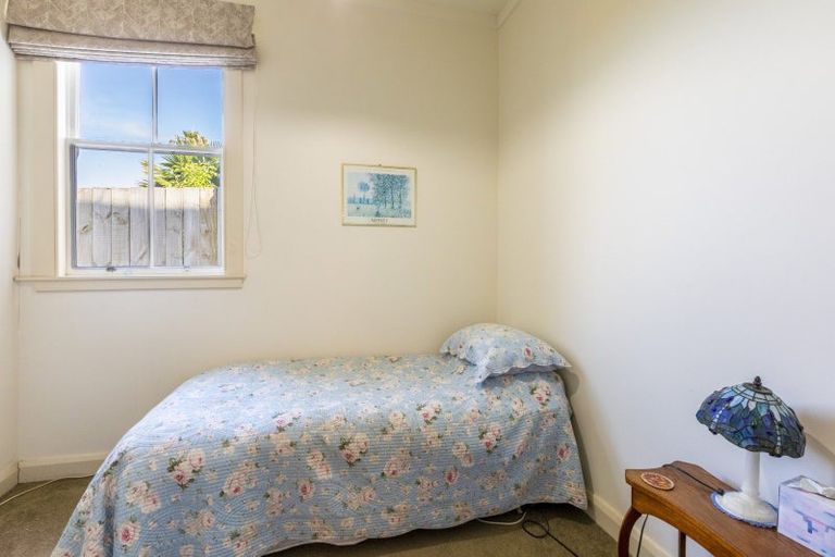 Photo of property in 20 Brewster Street, Bluff Hill, Napier, 4110