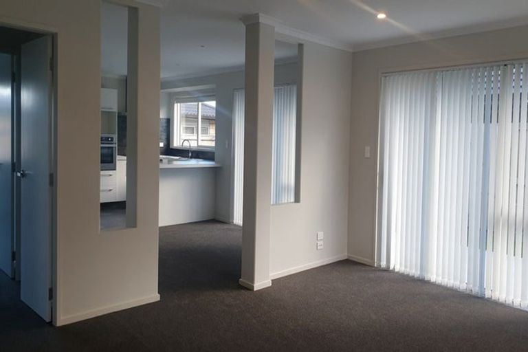 Photo of property in 35 Komata Crescent, Papamoa Beach, Papamoa, 3118