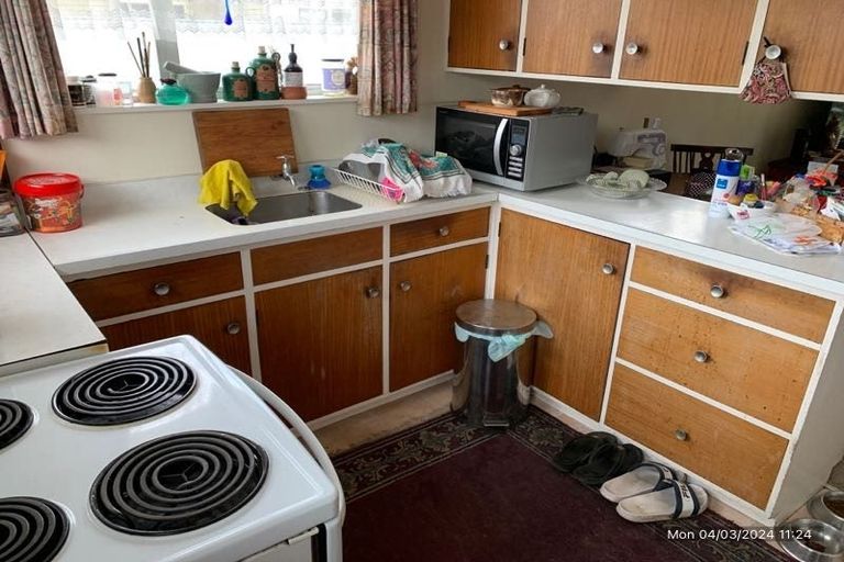 Photo of property in 2/786 Main Street, Roslyn, Palmerston North, 4414