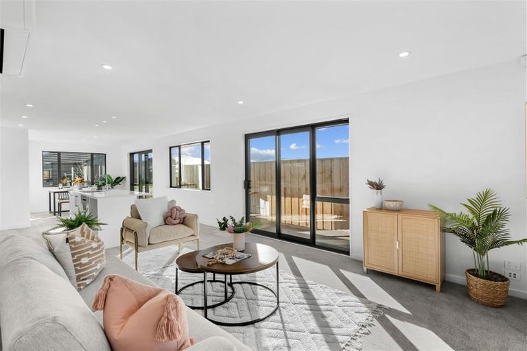 Photo of property in 14 Lovelock Avenue, Rolleston, 7615