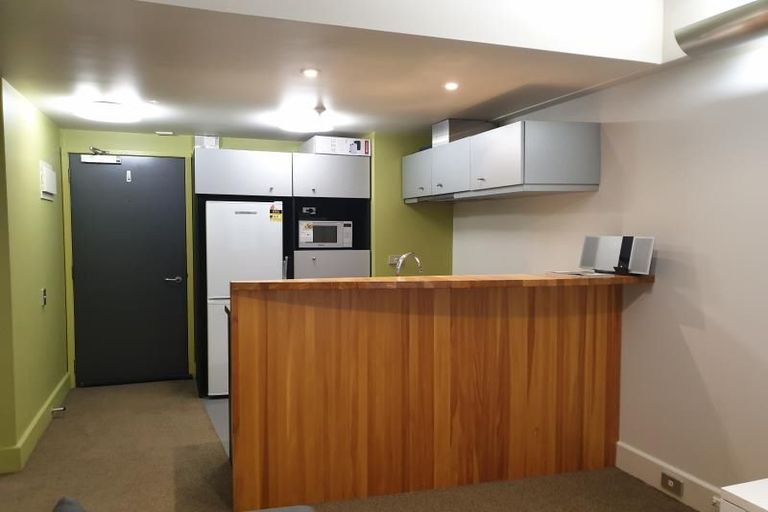 Photo of property in St Pauls Apartments, 62/43 Mulgrave Street, Thorndon, Wellington, 6011