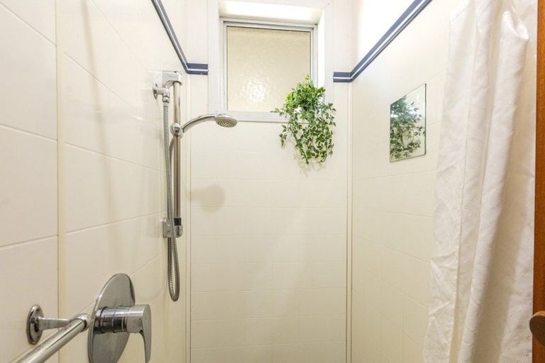 Photo of property in 169 Flaxmere Avenue, Flaxmere, Hastings, 4120