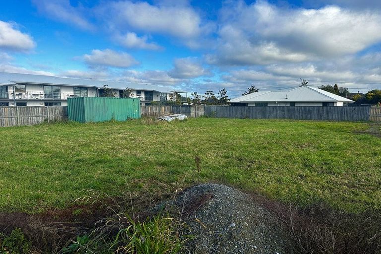 Photo of property in 8b Main Road North, Woodend, 7610