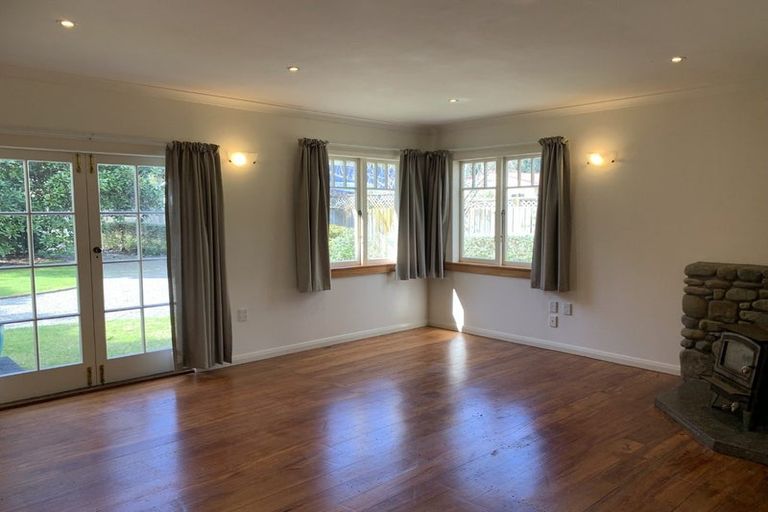 Photo of property in 25 Toi Street, Otaki Beach, Otaki, 5512