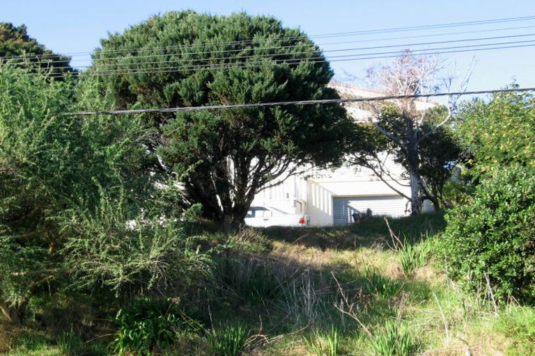 Photo of property in 10 Queens Road, Waikanae Beach, Waikanae, 5036