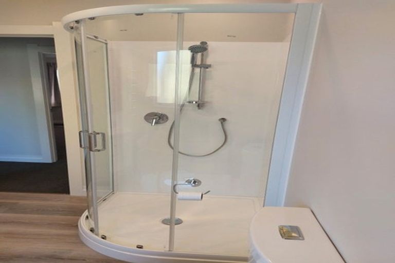 Photo of property in 5 Danske Close, Carterton, 5713