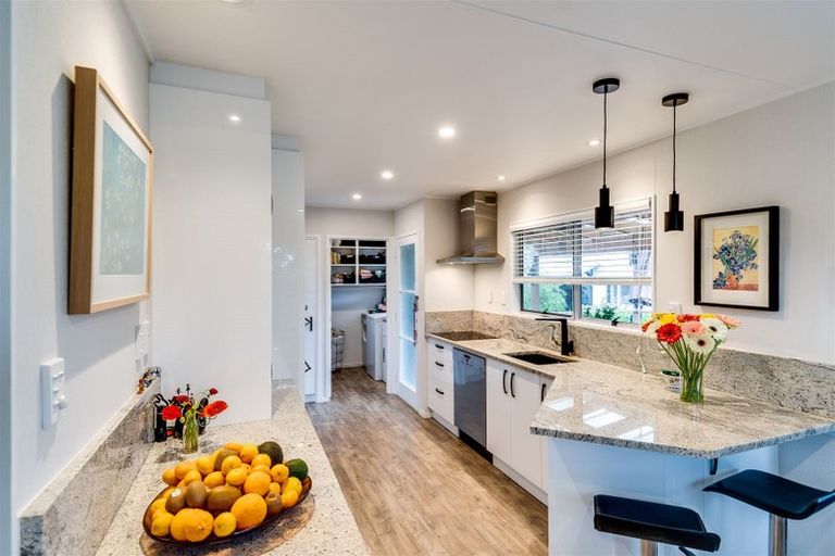 Photo of property in 6 Trigg Crescent, Taradale, Napier, 4112