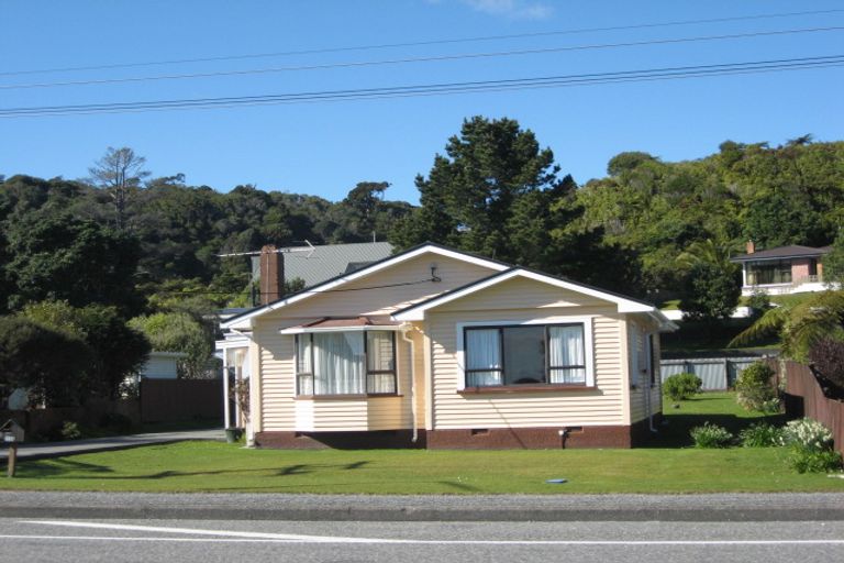 Photo of property in 115 Main South Road, Karoro, Greymouth, 7805