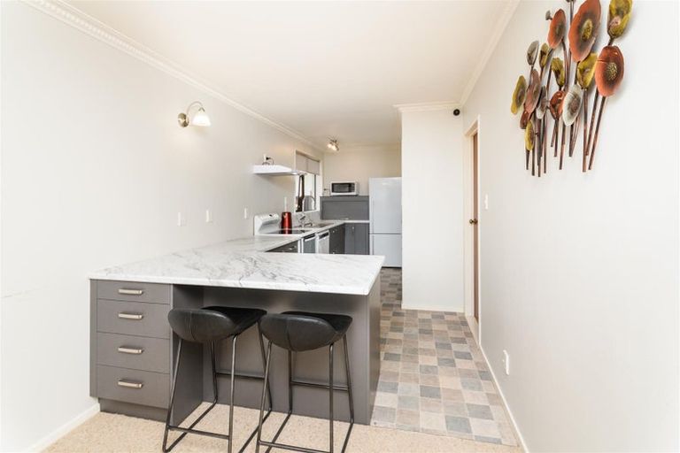 Photo of property in 12b Signal Street, Marton, 4710