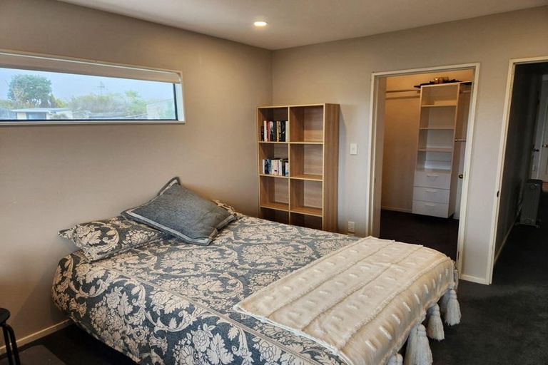 Photo of property in 411 Marine Parade, South New Brighton, Christchurch, 8062