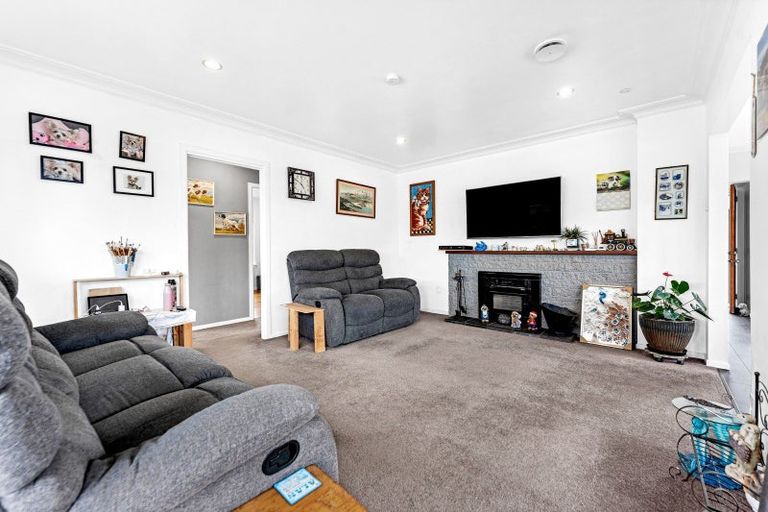 Photo of property in 6 Paterson Avenue, Pukekohe, 2120