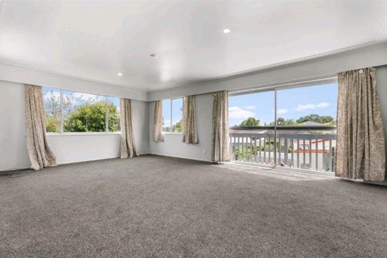 Photo of property in 1/9c Jellicoe Road, Manurewa, Auckland, 2102