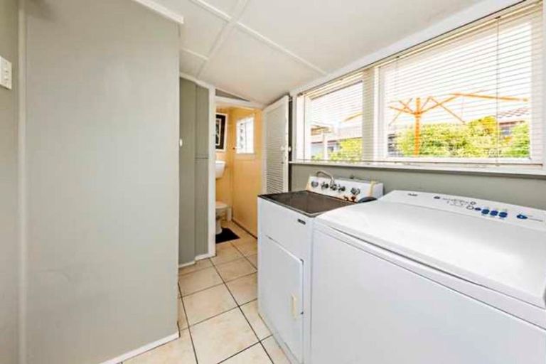 Photo of property in 1/20 Alexander Street, Papakura, 2110