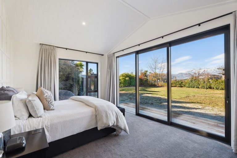 Photo of property in 10a Old Racecourse Road, Albert Town, Wanaka, 9305