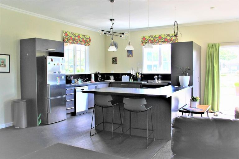 Photo of property in 61 Mill Road, Waimate, 7924