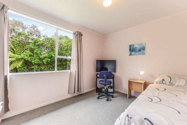 Photo of property in 203 Waikawa Road, Waikawa, Picton, 7220
